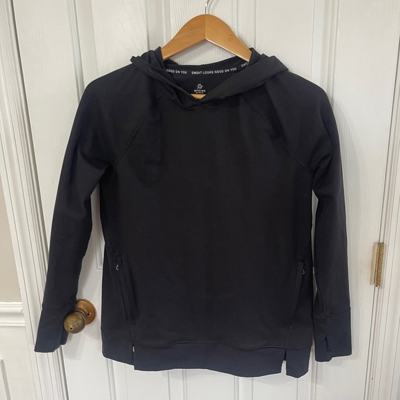 Aerie OFFLINE Size XS Lightweight Activewear Hoodie Black Zip Pockets - Picture 1 of 5